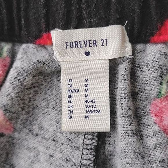 F21 black chili print fleece sleep shorts - Picture 6 of 10